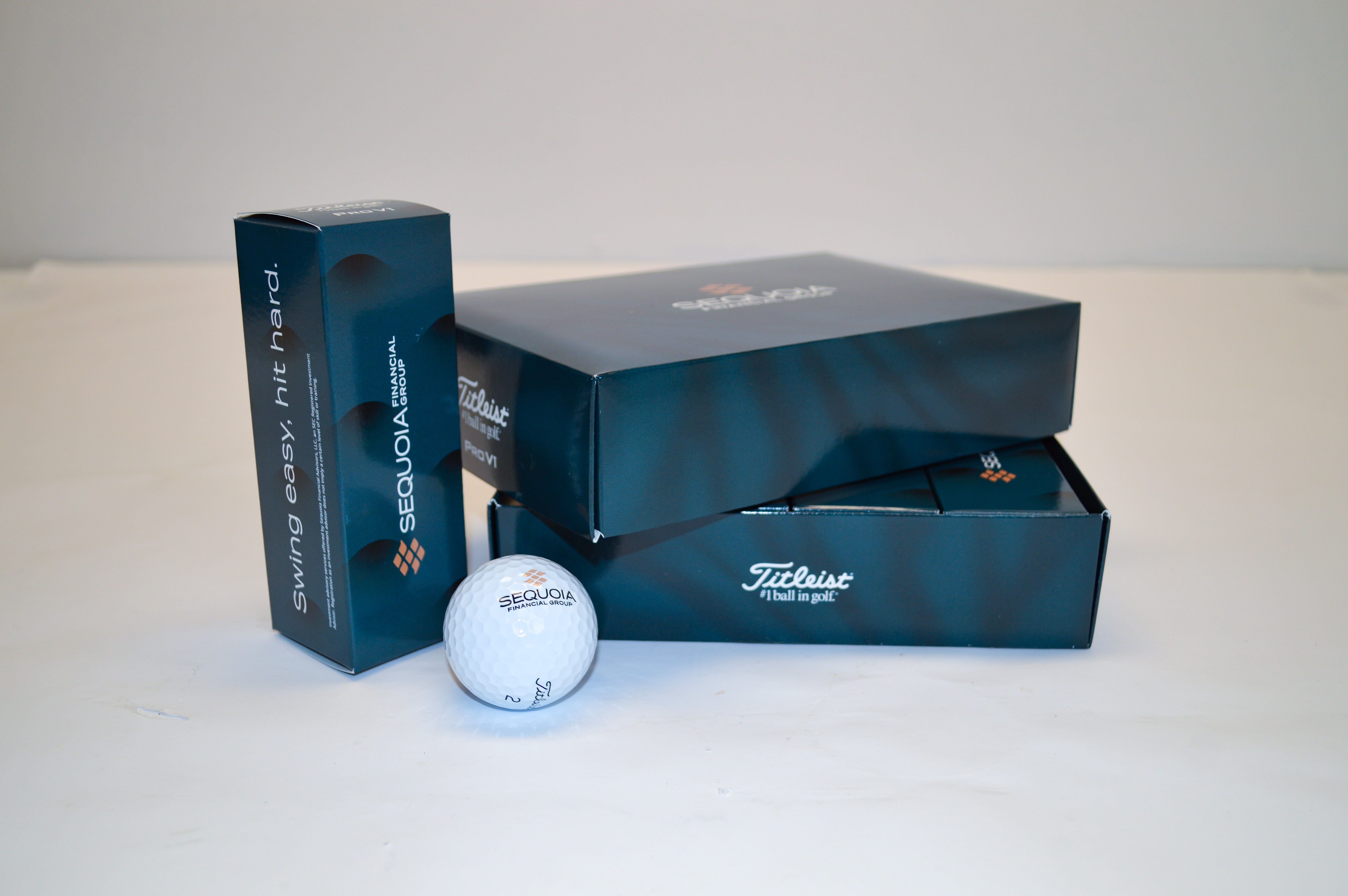 Golf Balls (box) Titleist® Pro V1® with SFG Design (4 sleeves)